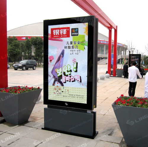 LQ-SH3-302-210双面灯箱